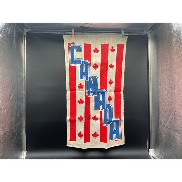 Vintage Canada Linen Towel‎ Red Maple Leaf Stripes 26"x16" Poland Textilimport - Picture 1 of 6